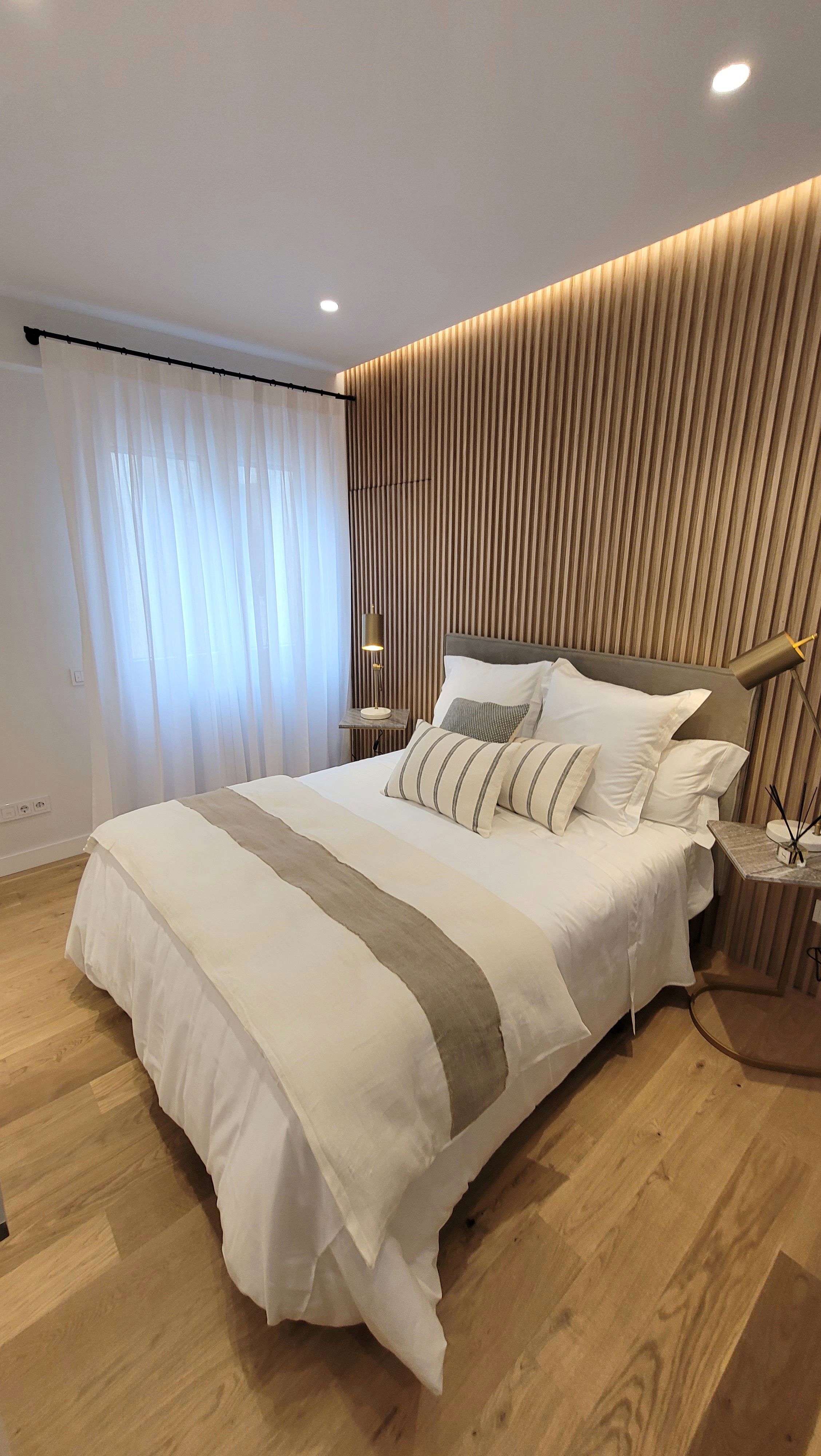 Bedroom of Flat for sale in  Madrid Capital