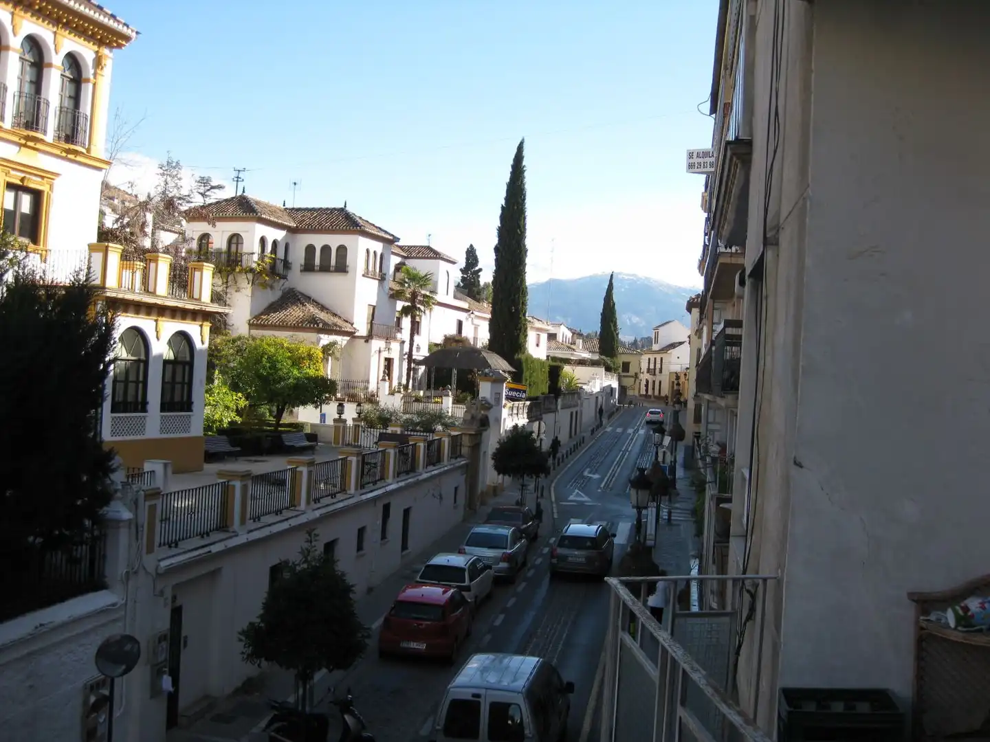 Vista exterior de Pis en venda en Granada amb Balcó
