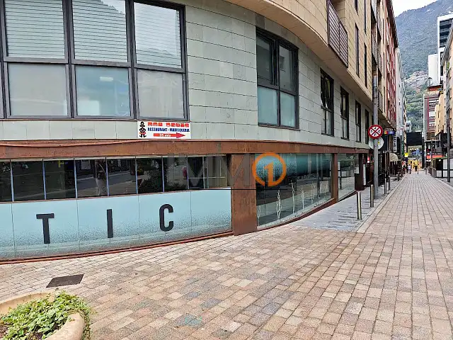 Local comercial de lloguer a Les Escaldes, imagen 13