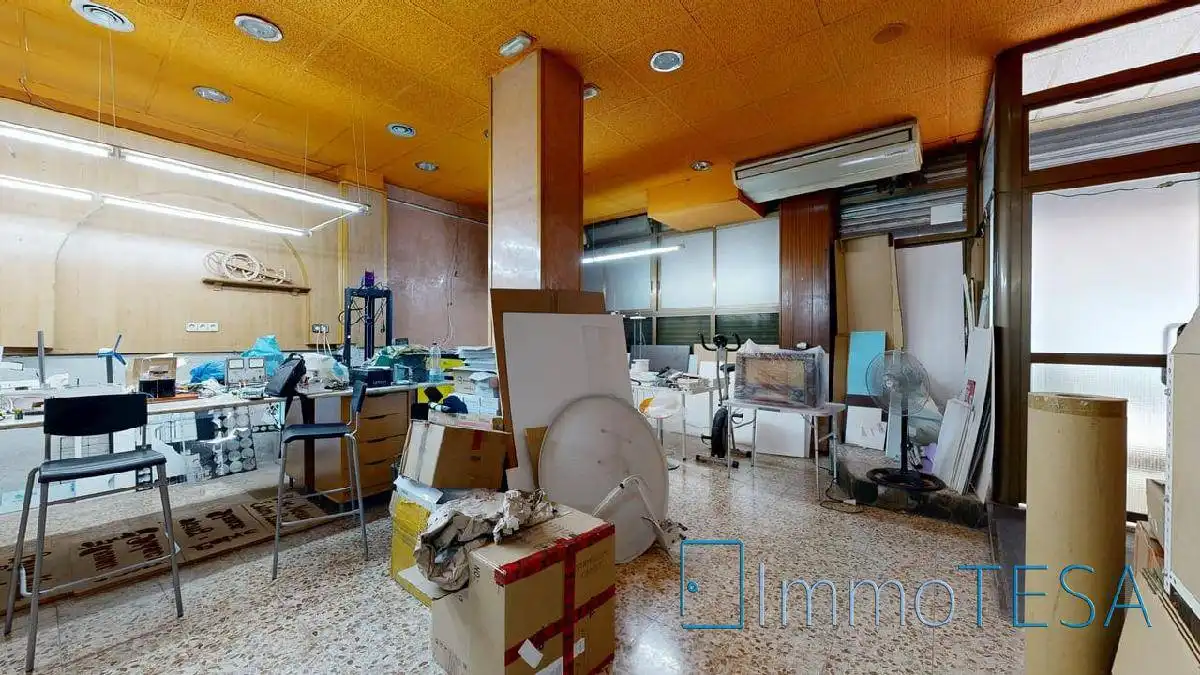 Local en venta en Barberà del Vallès