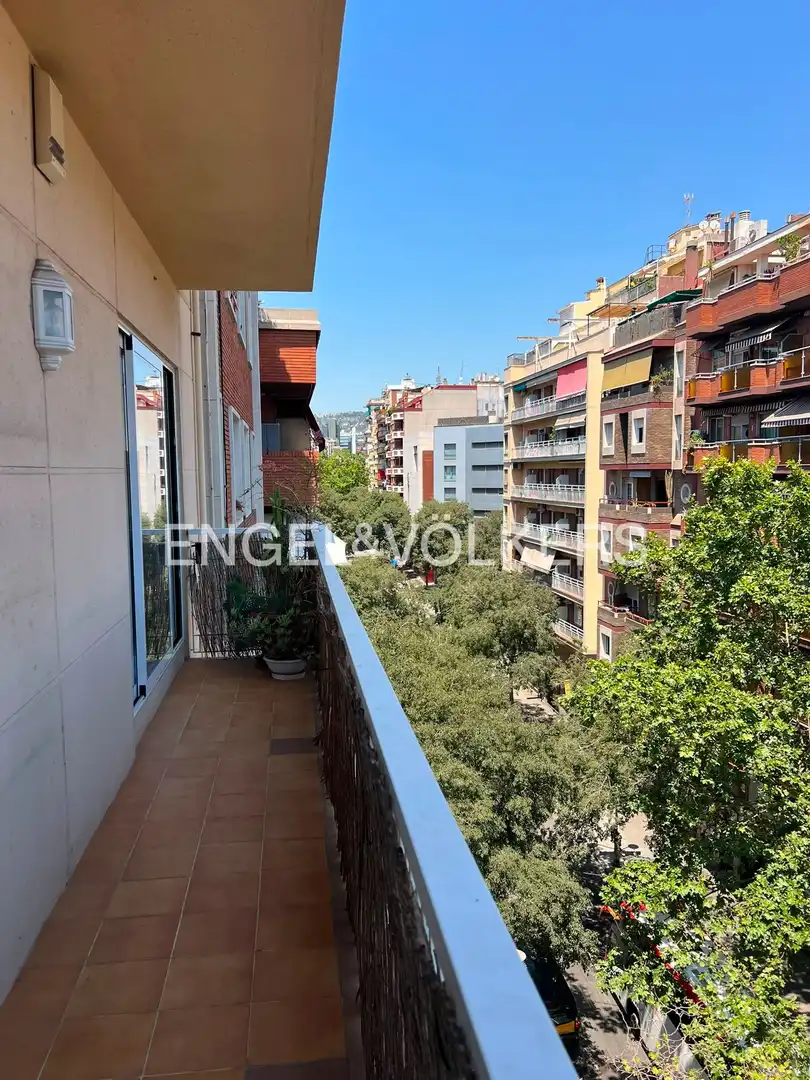 Terrassa de Àtic de lloguer en Barcelona amb Aire condicionat, Calefacció i Parquet
