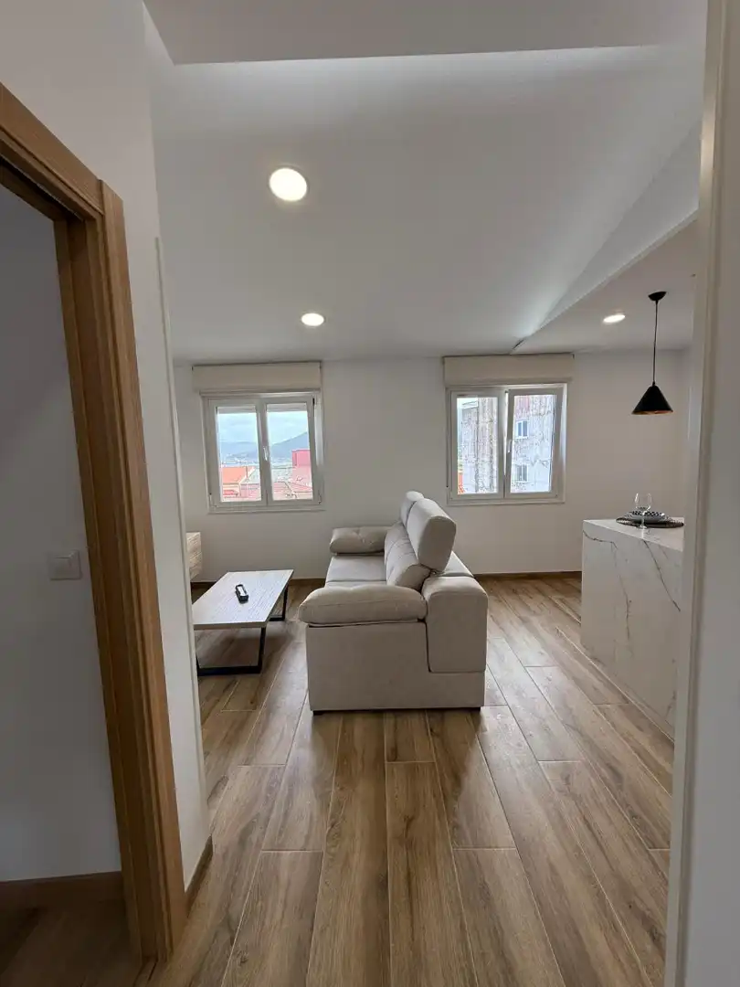 Living room of Flat for rent in Camariñas  with Heating, Parquet flooring and Furnished