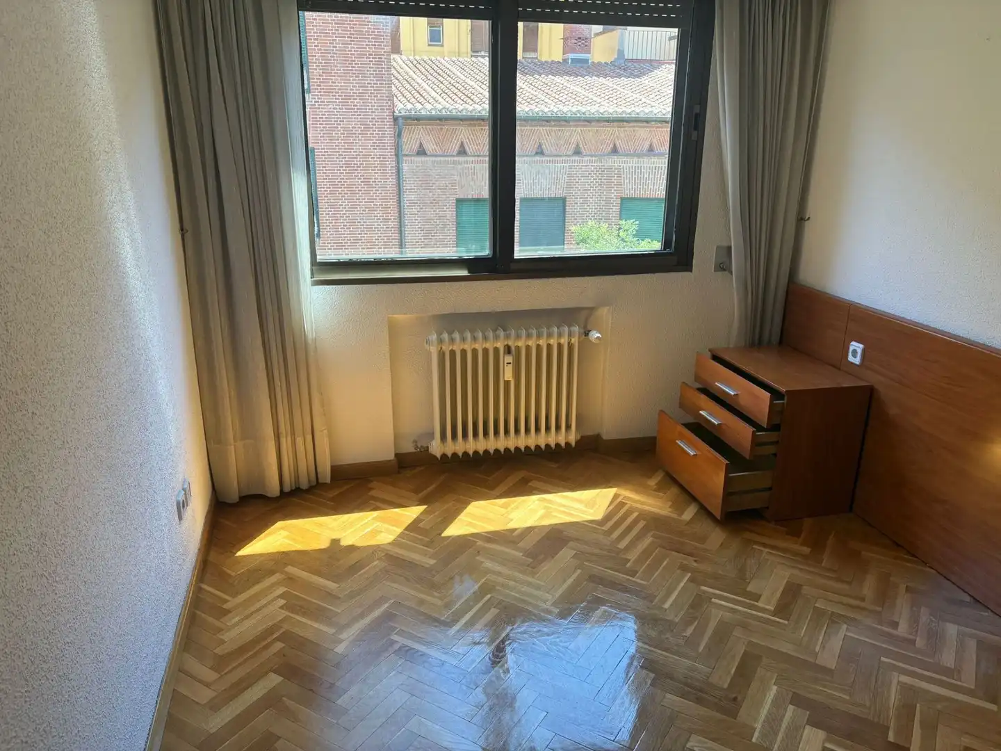 Habitación de Apartamento de alquiler en Madrid con Aire acondicionado, Calefacción y Terraza