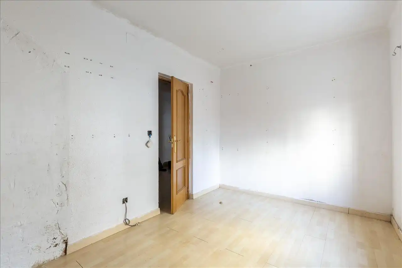 Bedroom of Ground floor for sale in Madrid