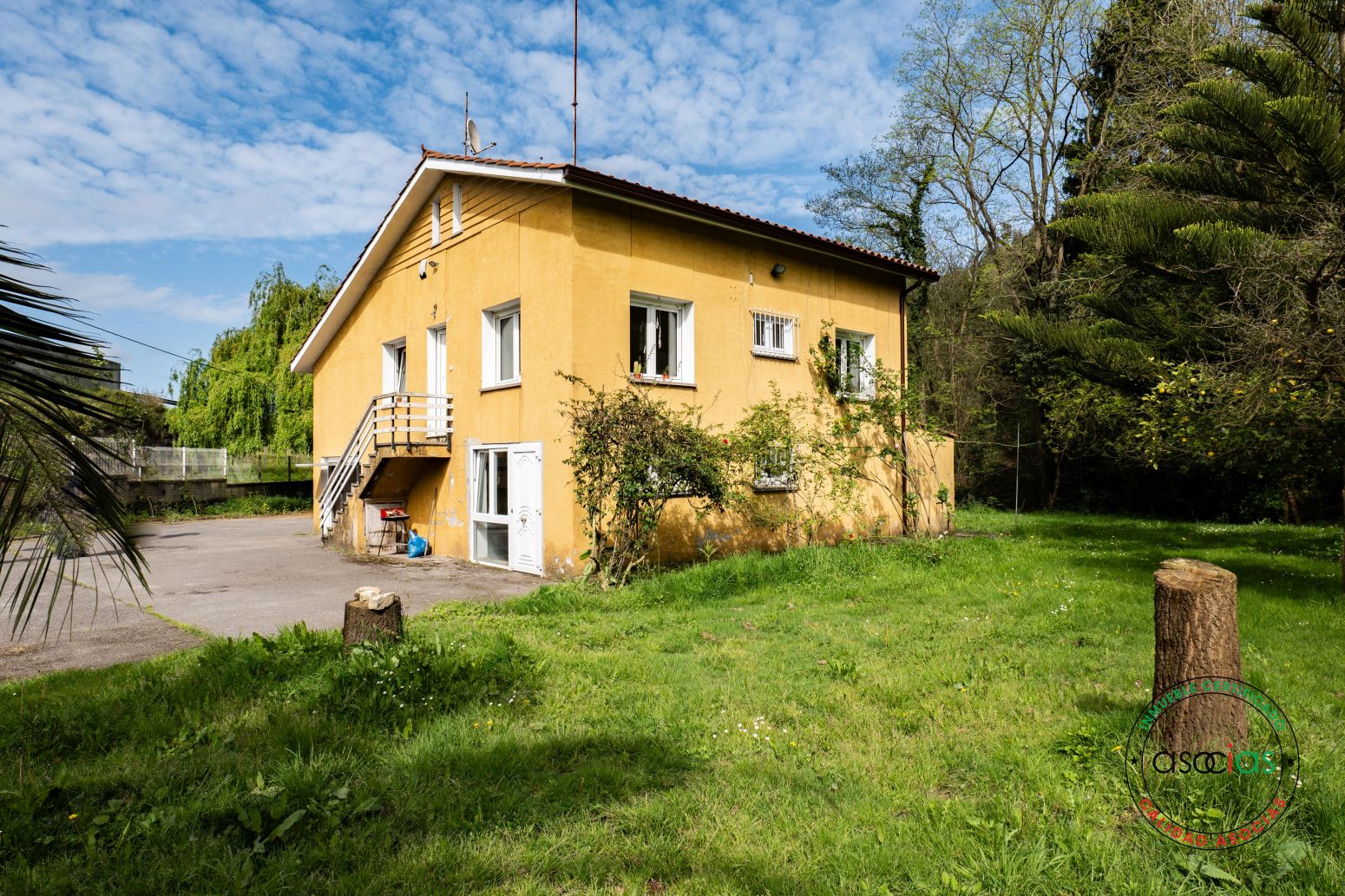 Exterior view of House or chalet for sale in Gijón   with Heating