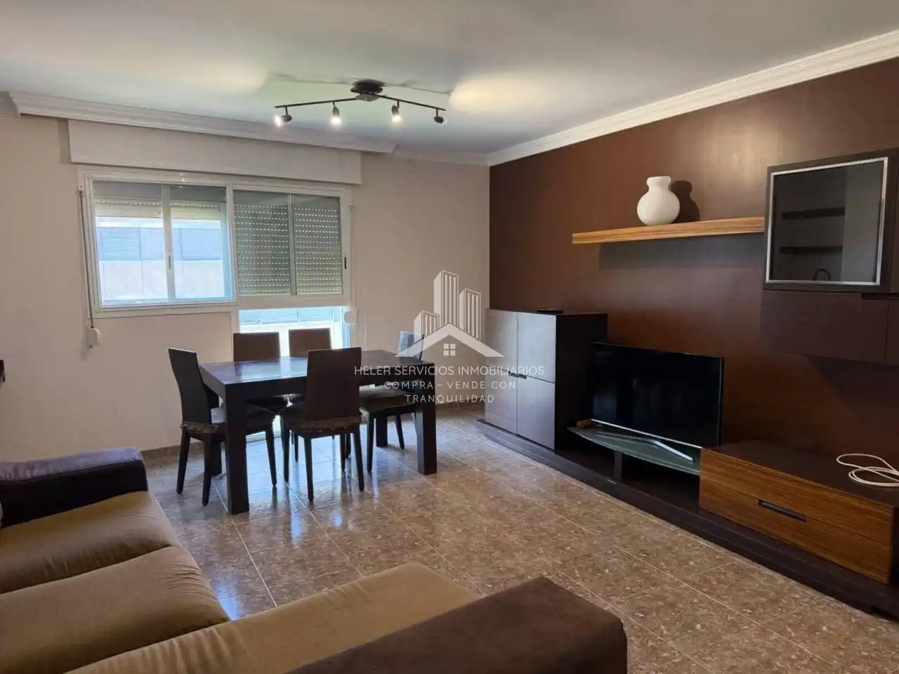 Flat with lift to rent in Calle Vicente Sos Baynat, imagen 4