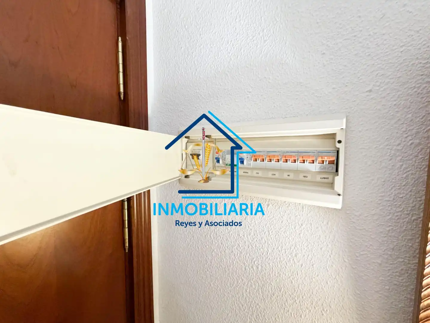 Vista exterior de Pis en venda en Córdoba amb Aire condicionat