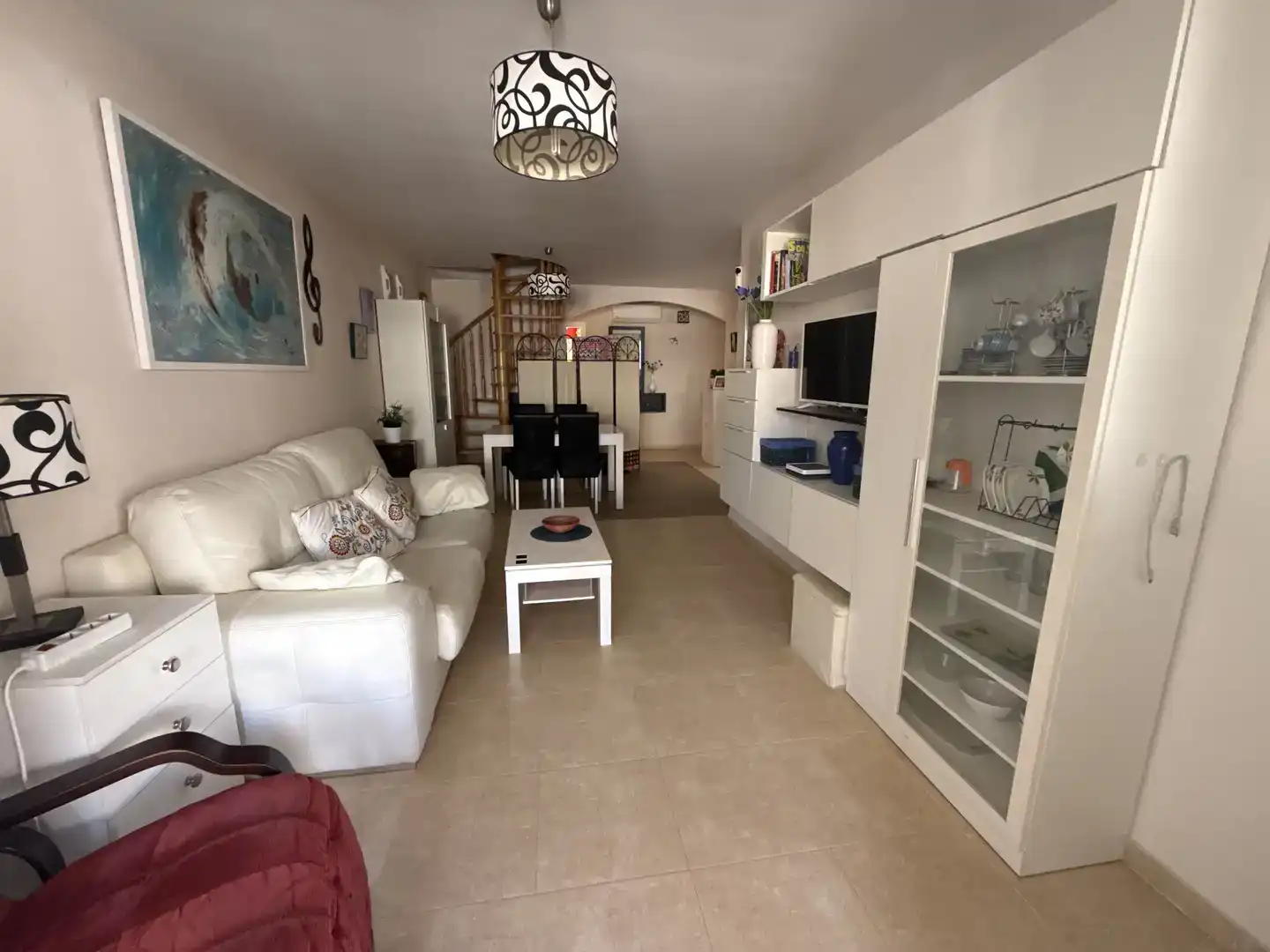 Sala d'estar de Dúplex de lloguer en Torrox amb Aire condicionat, Piscina i Moblat