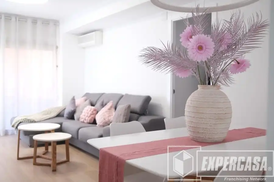 Sala de estar de Piso de alquiler en Catarroja con Aire acondicionado, Terraza y Amueblado