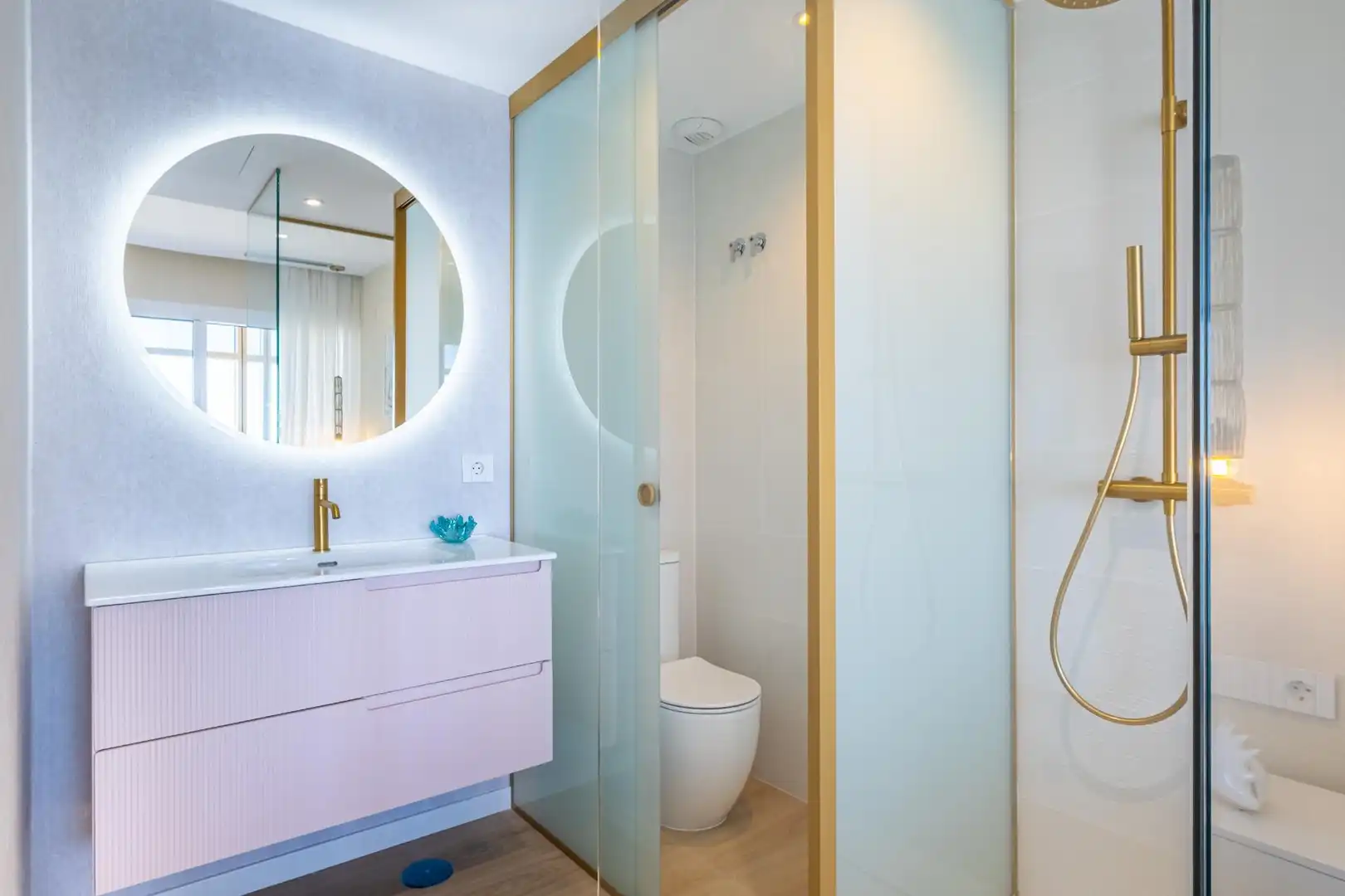 Baño de Ático en venta en Benidorm con Aire acondicionado, Jardín privado y Terraza