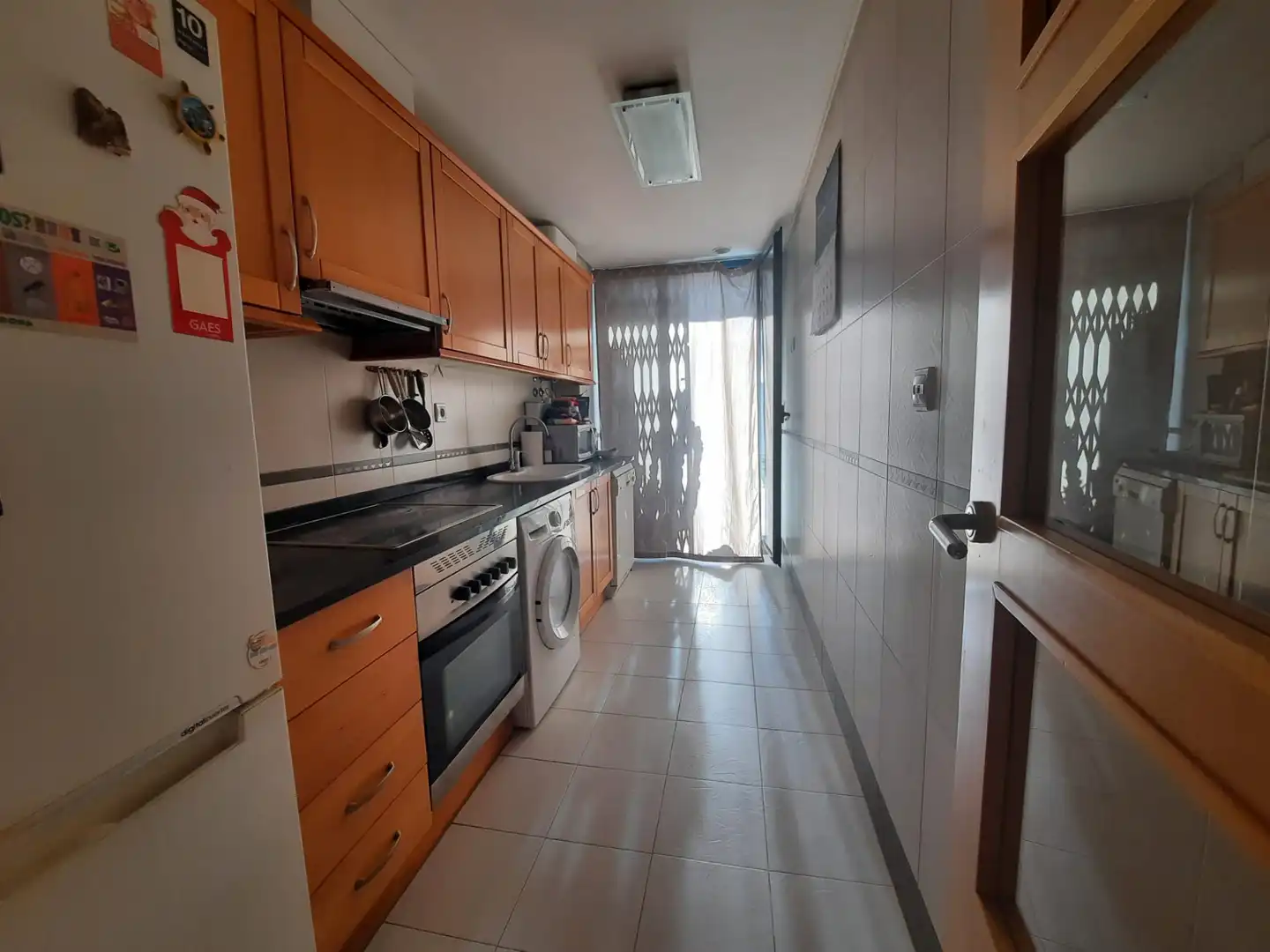 Cuina de Pis en venda en Castellón de la Plana / Castelló de la Plana amb Jardí privat, Parquet i Terrassa