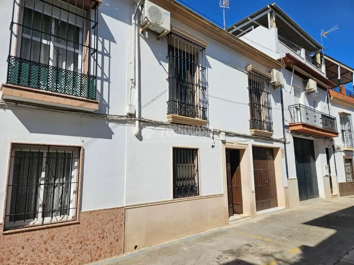 Casa amb terrassa en venda a Montilla, imagen 3