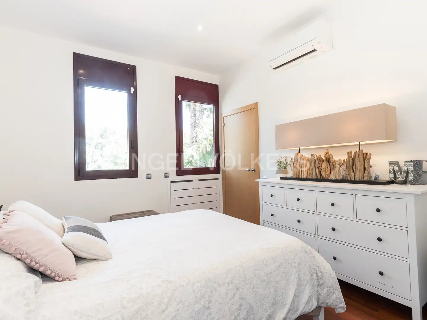 Bedroom of Houses for rent in Castelldefels  with Air Conditioner, Heating and Private garden