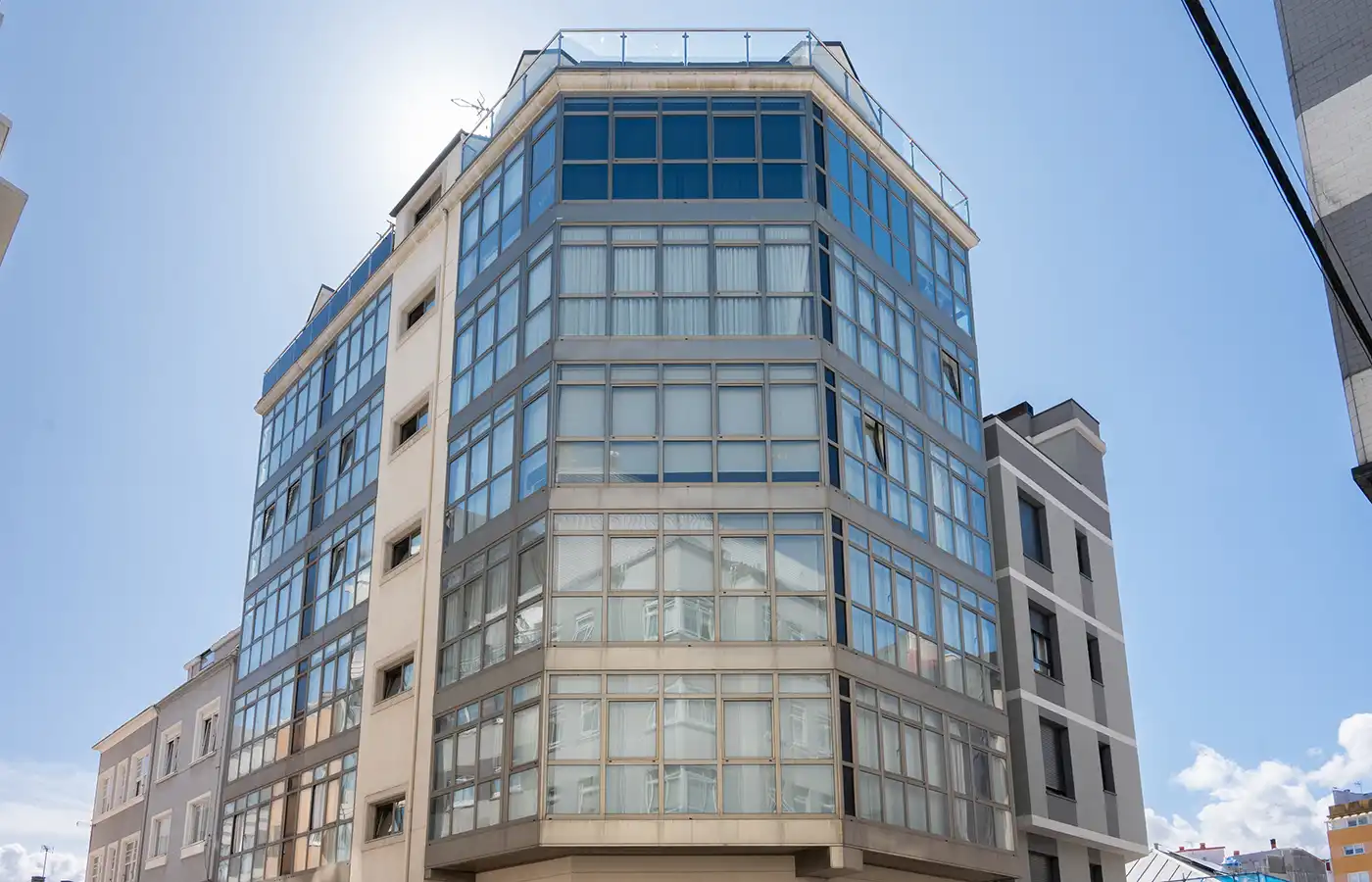 Vista exterior de Pis en venda en A Coruña Capital  amb Calefacció, Parquet i Traster