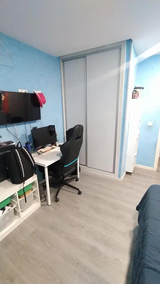 Wohnung zum Verkauf in Málaga mit Klimaanlage und Terrasse