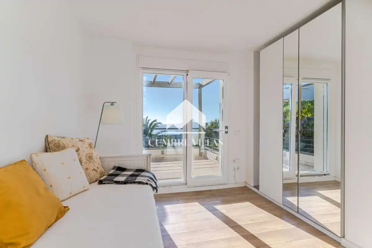 Dormitori de Casa o xalet en venda en La Herradura
