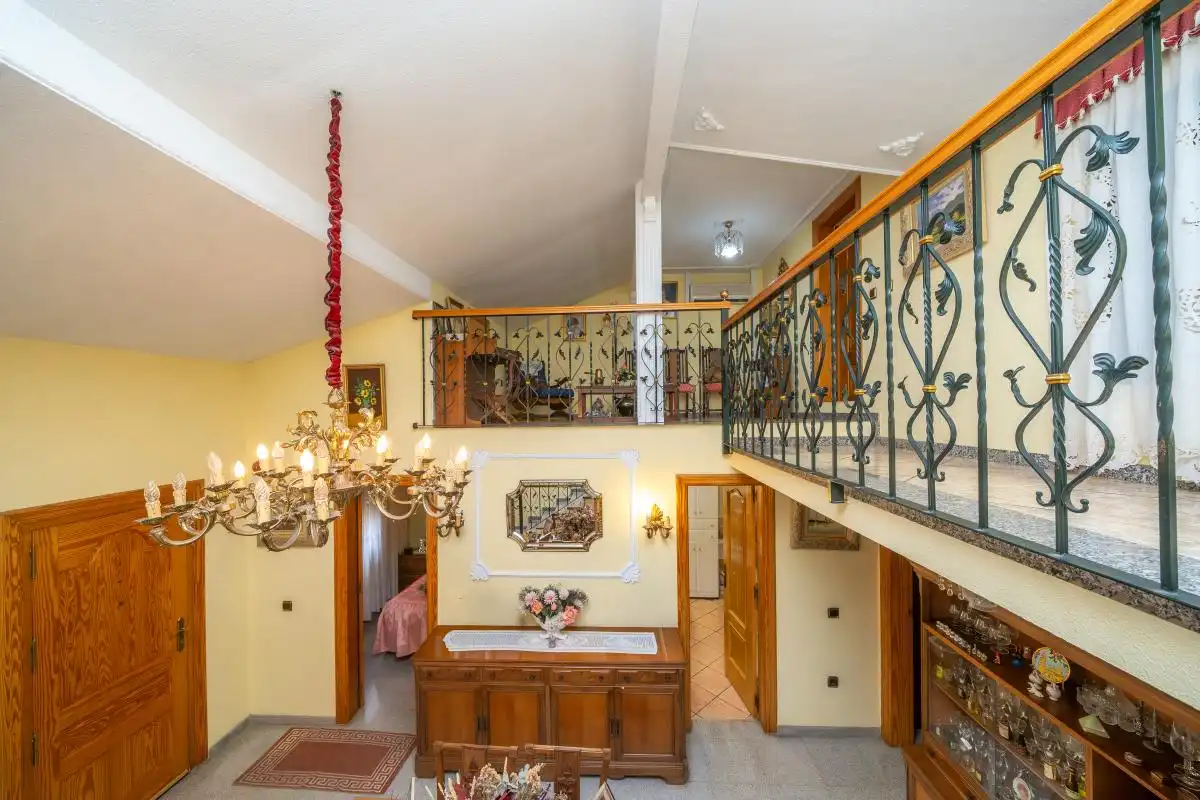Detached homes for sale in Alicante / Alacant  with Air Conditioner, Heating and Private garden