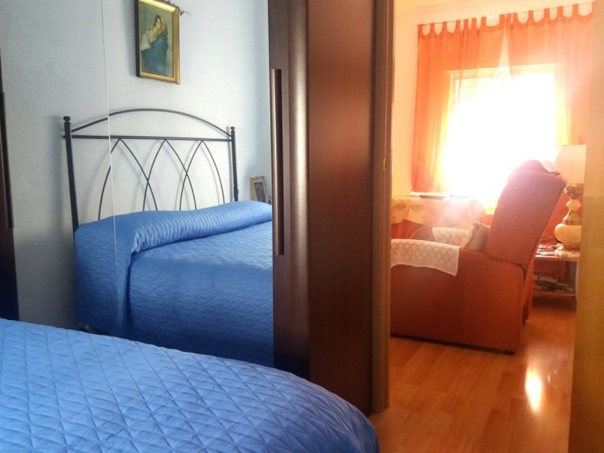 Dormitori de Pis en venda en  Sevilla Capital amb Aire condicionat i Parquet