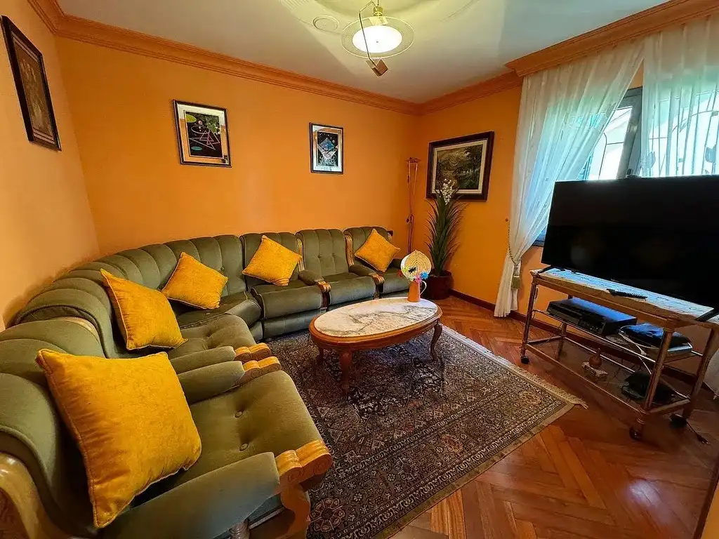 Living room of Houses for sale in Cacabelos  with Heating, Parquet flooring and Terrace