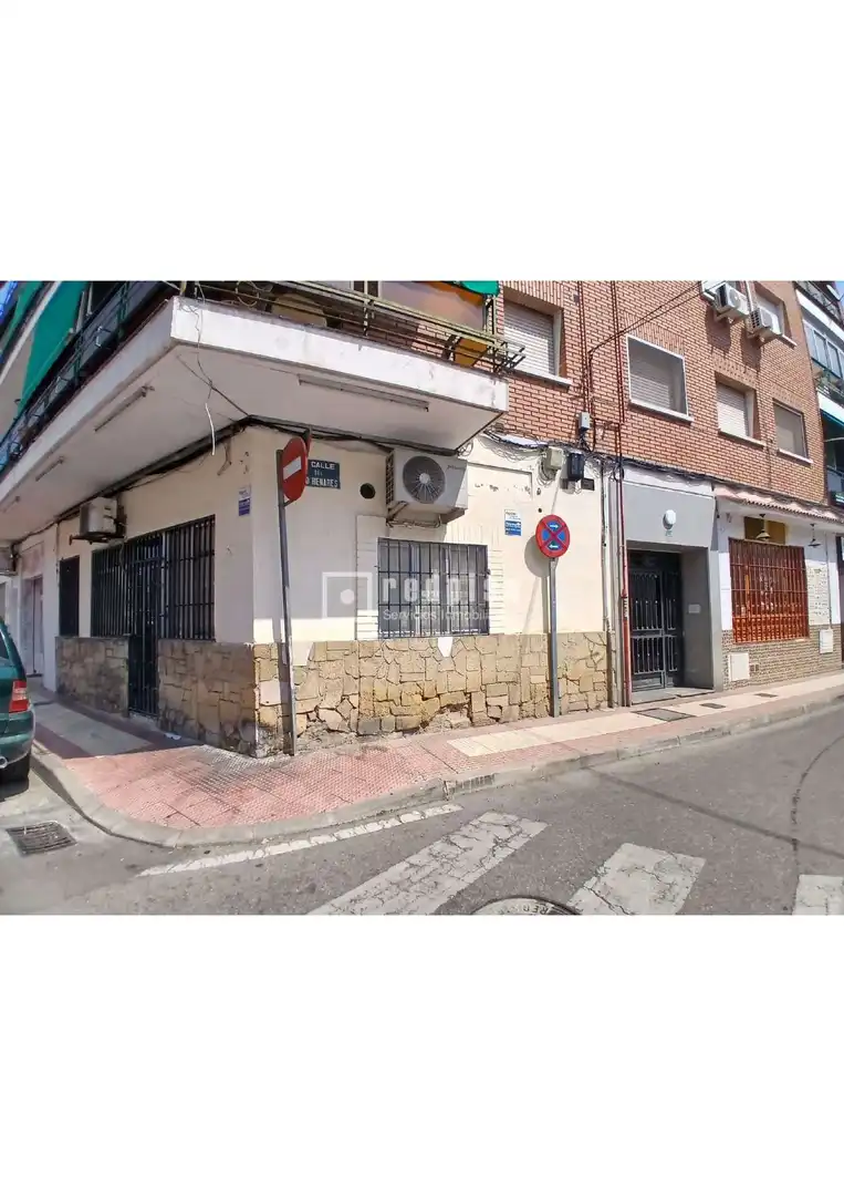 Vista exterior de Local de lloguer en Torrejón de Ardoz amb Terrassa