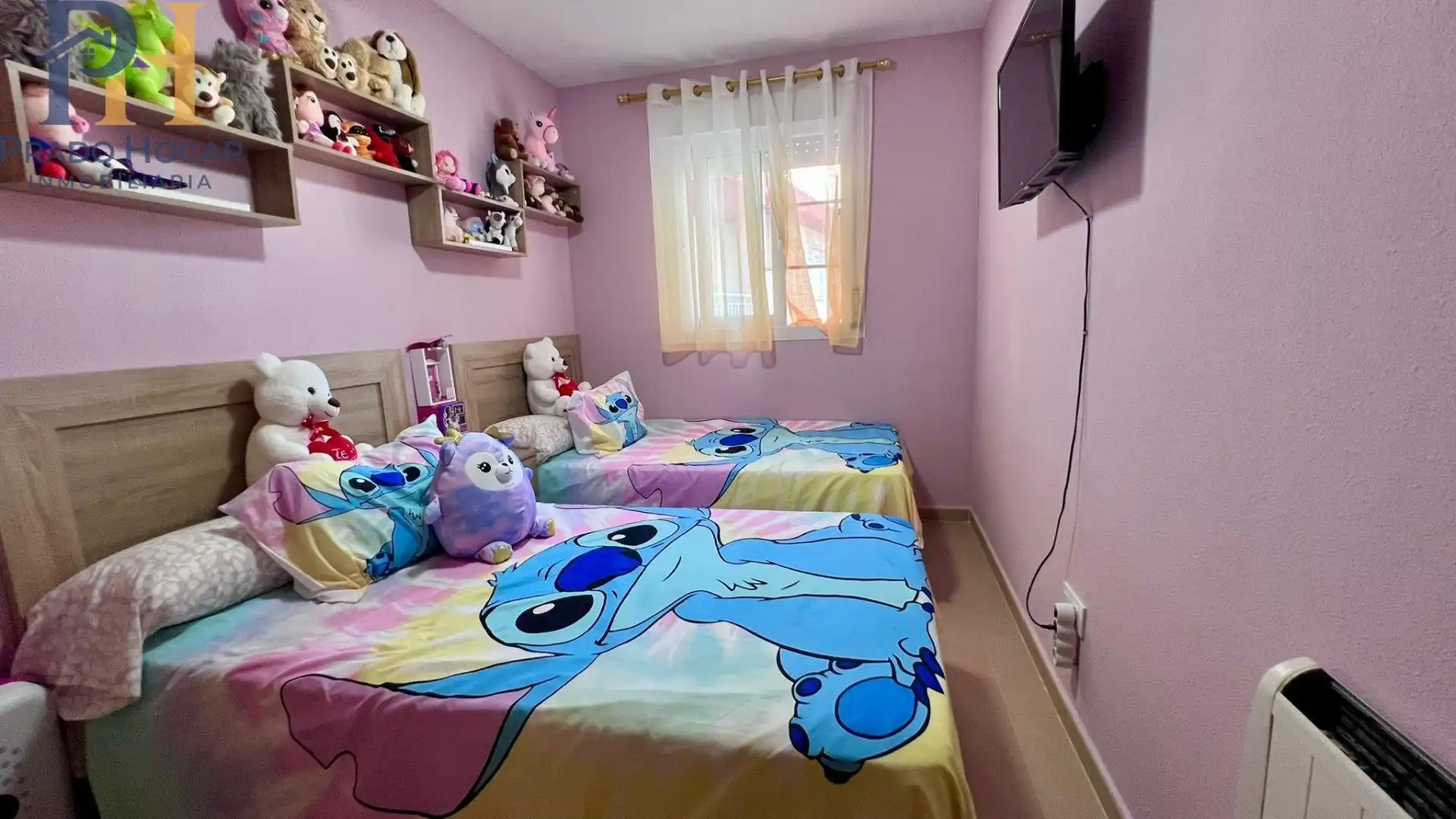 Bedroom of Flat for sale in El Casar de Escalona  with Heating, Balcony and Community pool