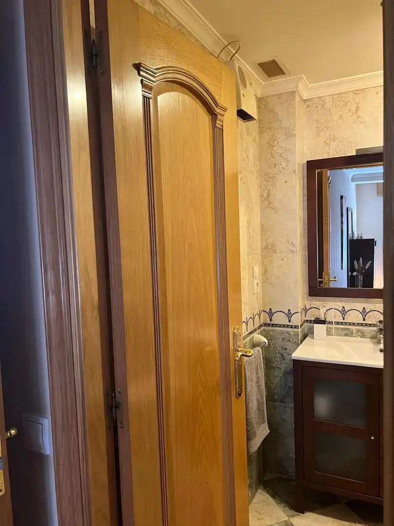 Badezimmer von Wohnungen zur Miete in Noia mit Heizung, Möbliert und Balkon