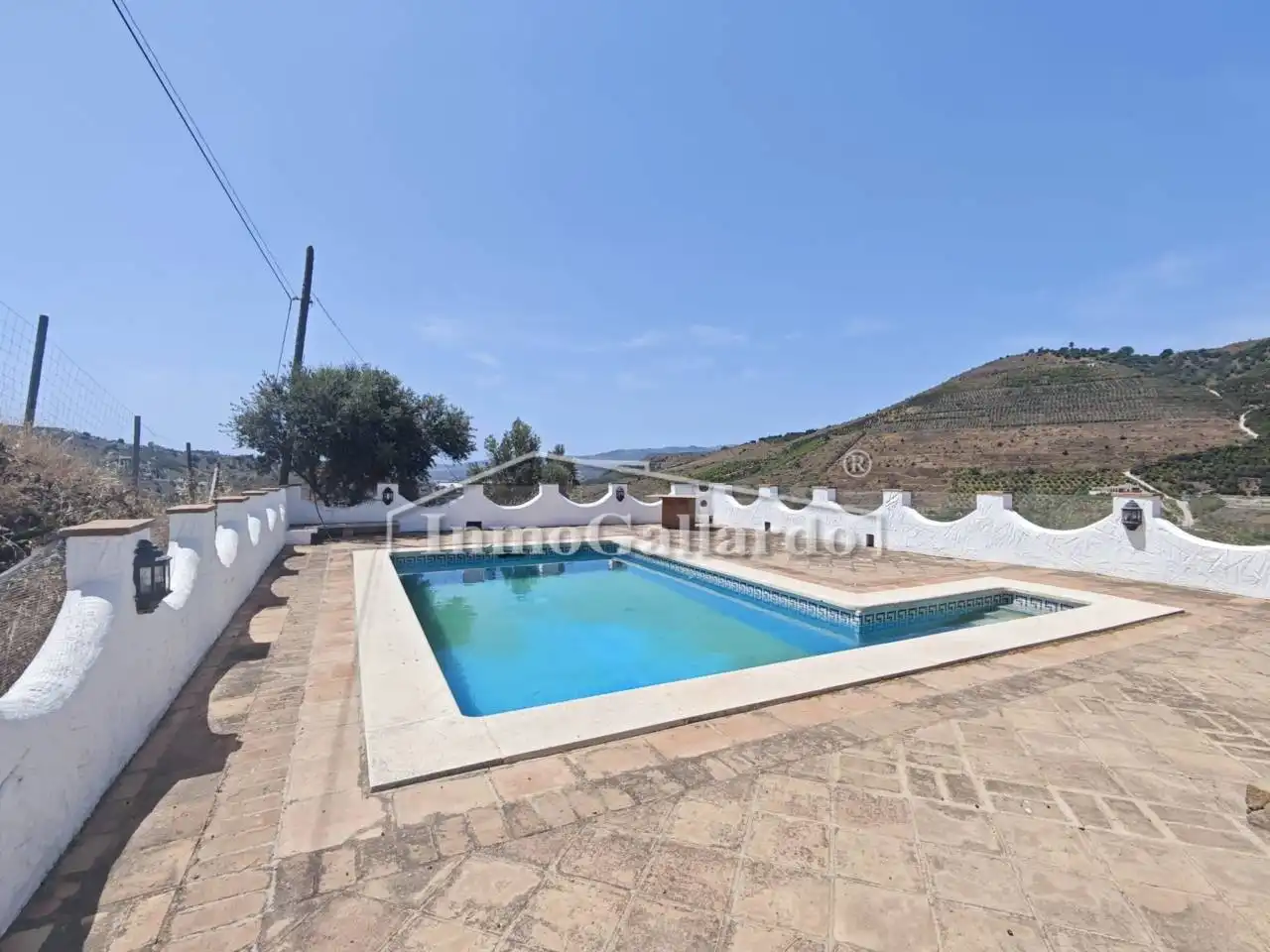 Villa mit Pool zum Verkauf in Viñuela