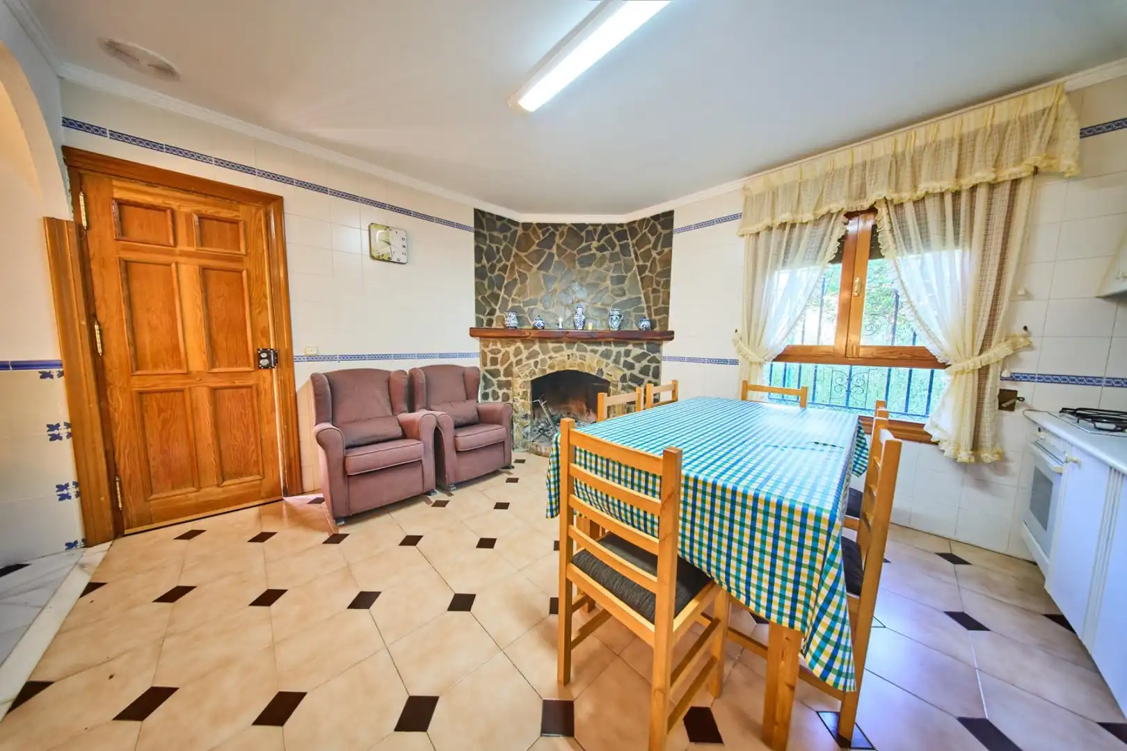 Comedor de Casa o chalet en venta en Cádiar con Jardín privado, Terraza y Trastero
