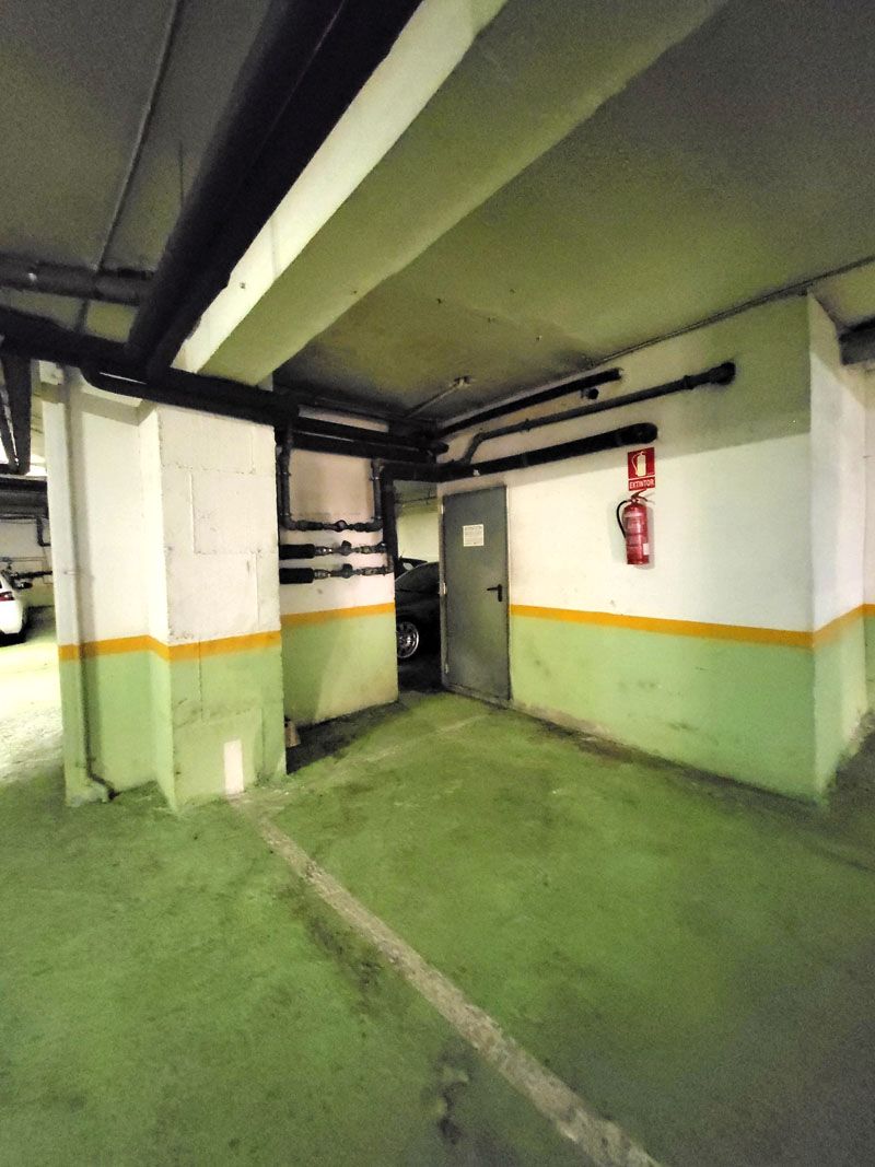 Garage to rent in Avenida de Castelao, 55, As Travesas - Balaídos
