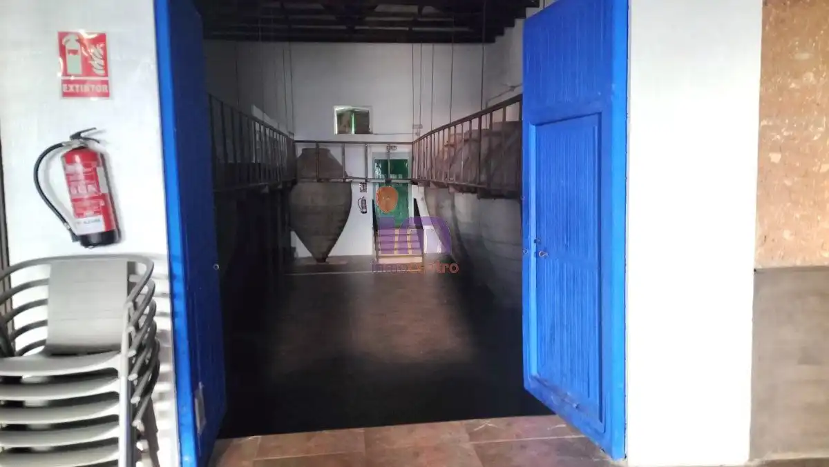 Commercial properties for sale in Villanueva de los Infantes (Ciudad Real)