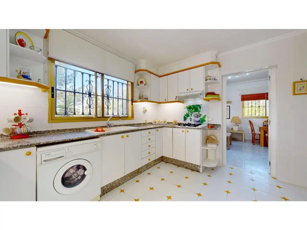 Cocina de Casa o chalet en venta en Llíria con Jardín privado, Terraza y Piscina