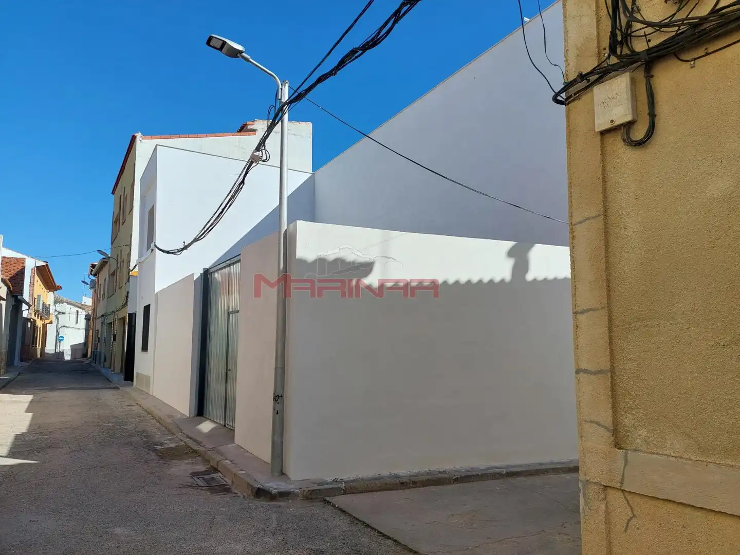 Exterior view of Residential for sale in Dosbarrios
