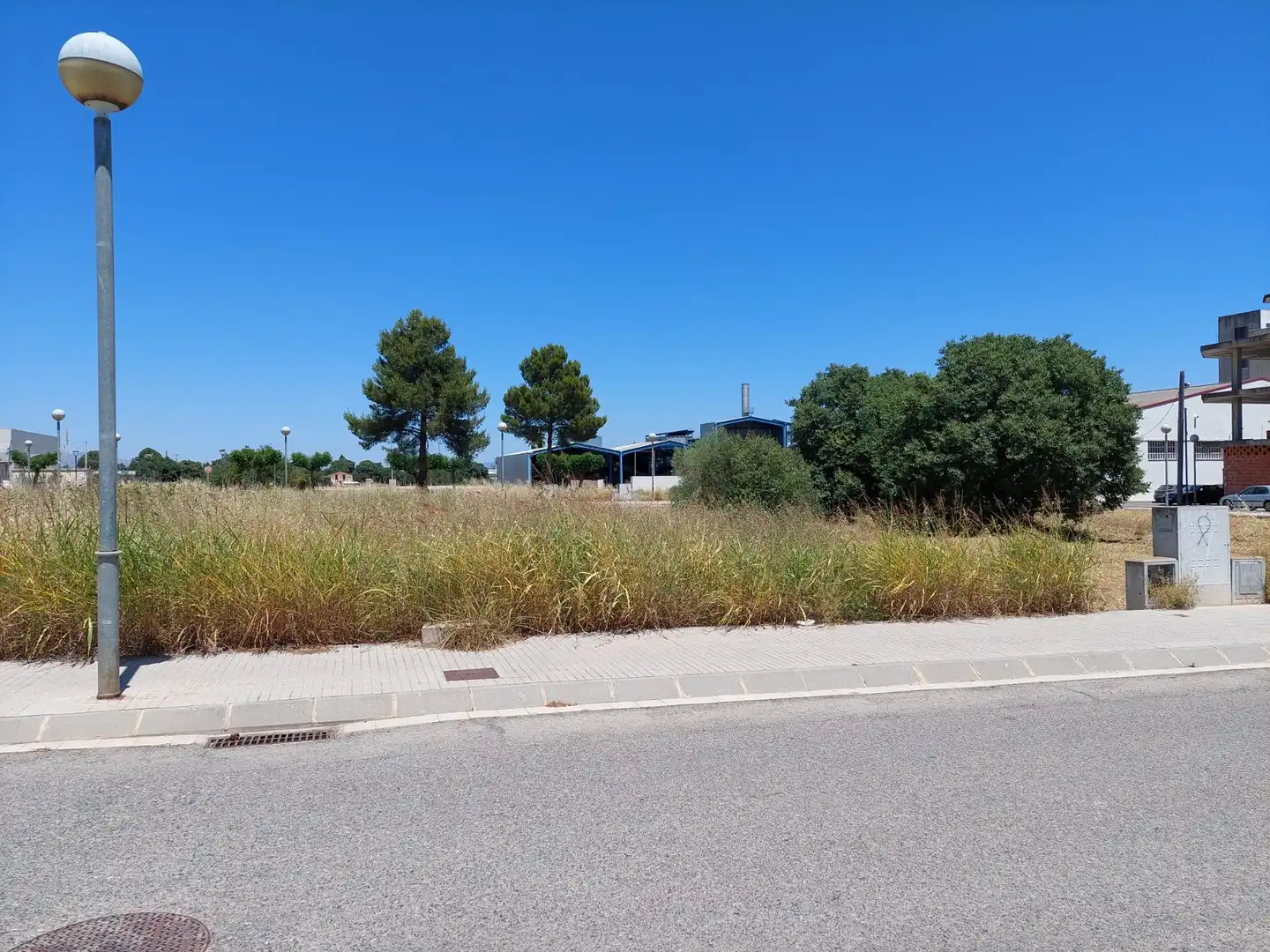 Terreno residencial en venta en Santa Bàrbara, imagen 2