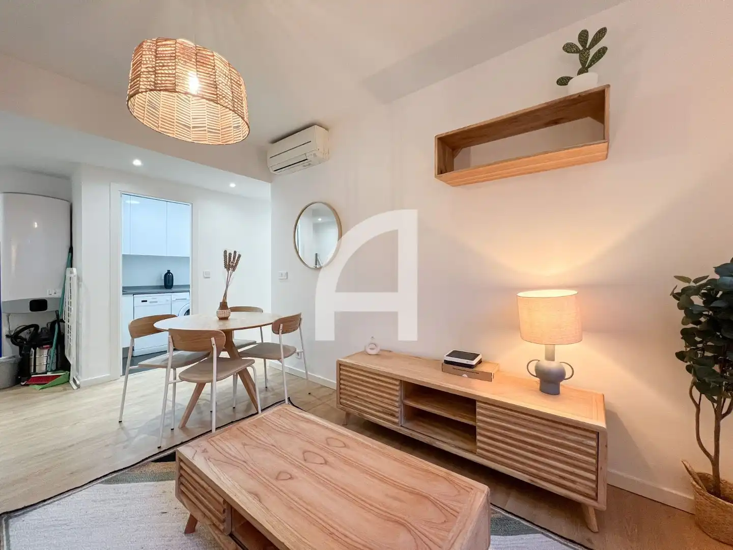 Sala de estar de Piso de alquiler en Madrid con Aire acondicionado, Calefacción y Amueblado