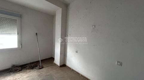 Foto 4 de Casa adosada en venda a Iznalloz, Granada