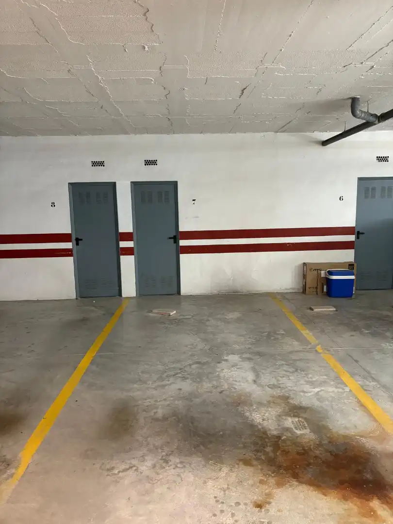 Parkplatz von Wohnung zum Verkauf in El Campello mit Abstellraum und Möbliert