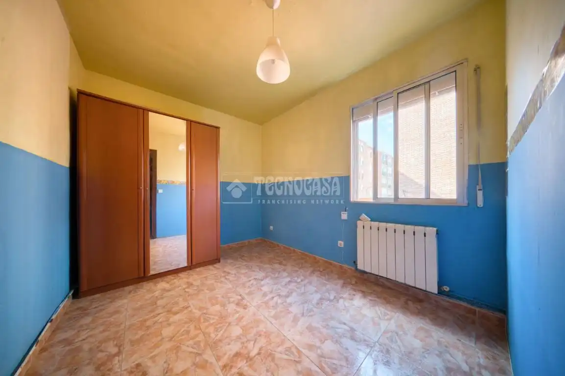 Habitación de Piso en venta en Valladolid con Calefacción