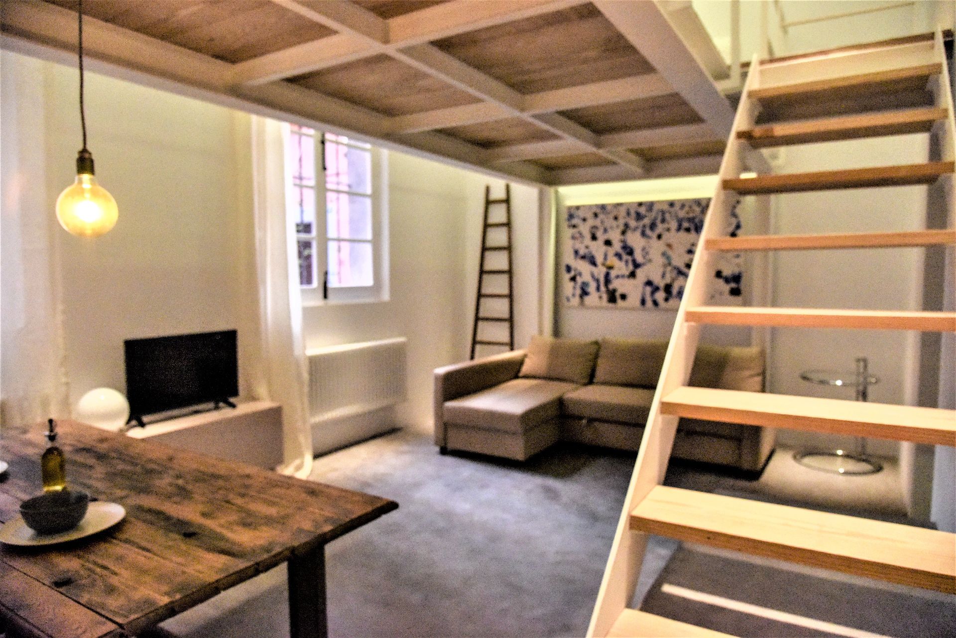 Living room of Duplex to rent in  Madrid Capital  with Air Conditioner, Heating and Parquet flooring