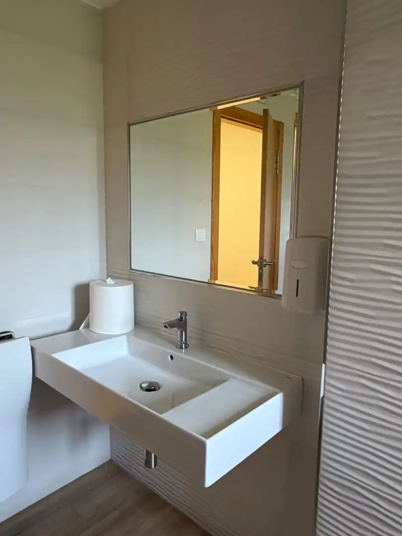 Baño de Edificio en venta en Silleda