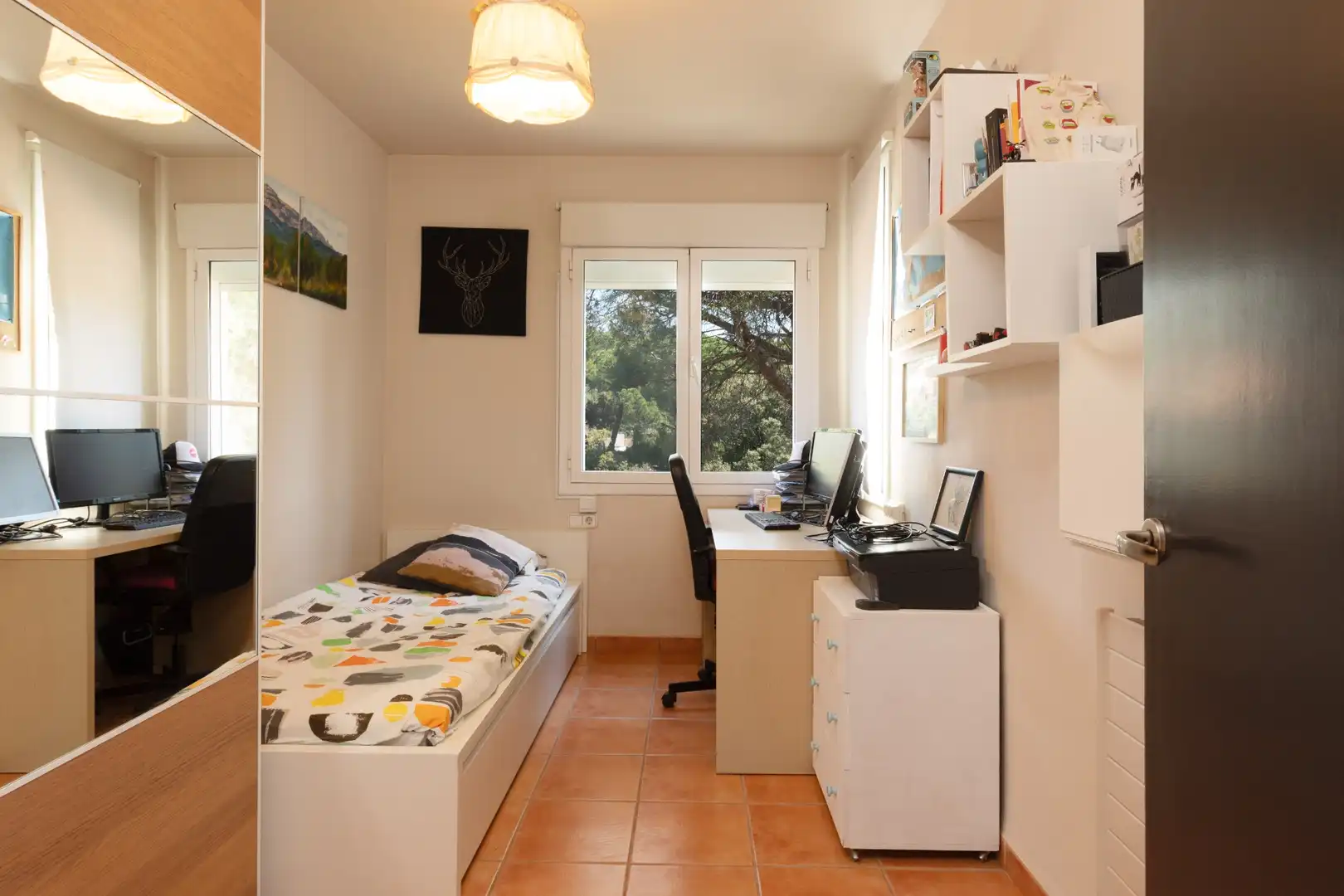 Dormitori de Casa o xalet en venda en Castellar del Vallès amb Aire condicionat, Calefacció i Jardí privat