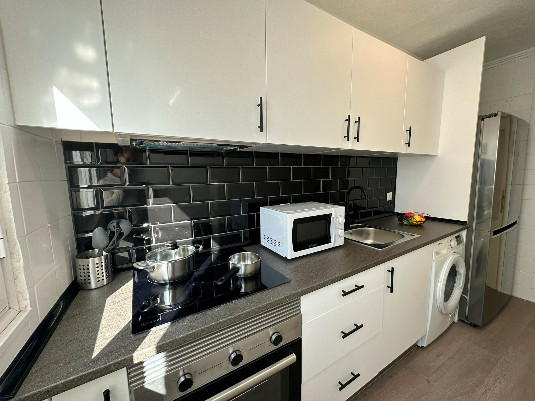 Kitchen of Flat to rent in  Madrid Capital  with Heating, Furnished and Washing machine