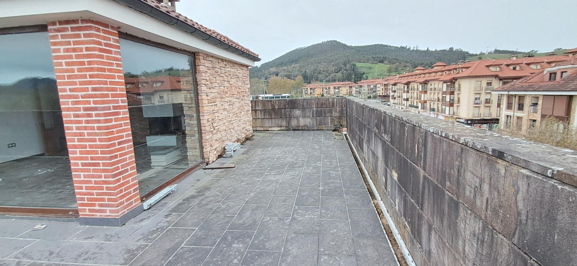 Terrassa de Àtic en venda en Santa María de Cayón amb Terrassa i Balcó