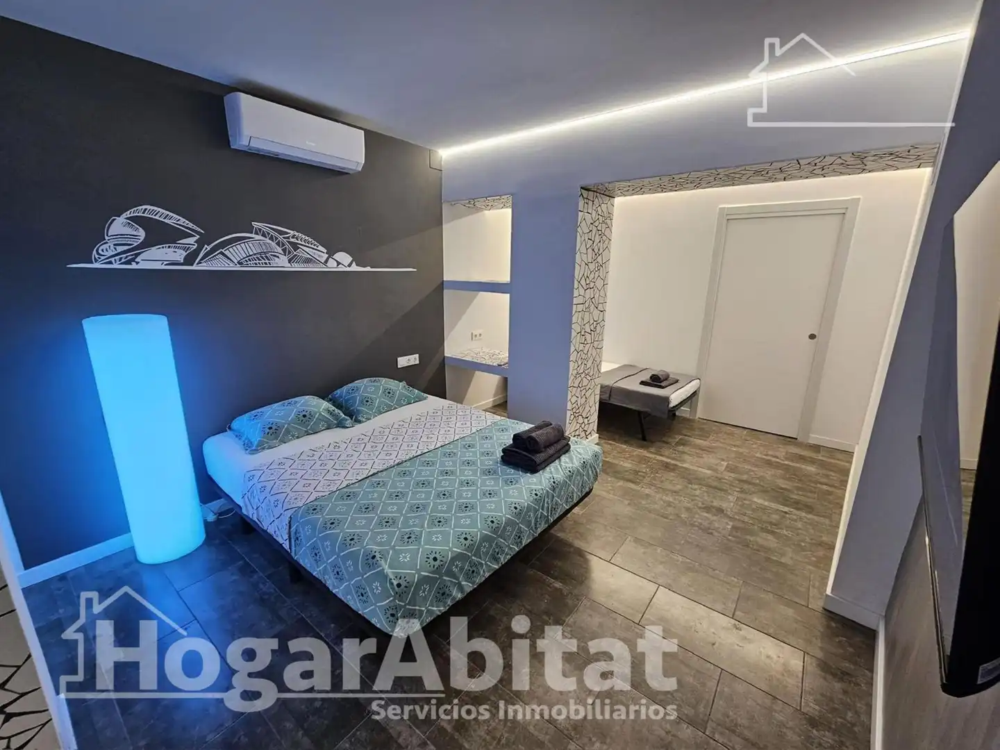 Habitación de Piso en venta en Valencia con Aire acondicionado y Calefacción