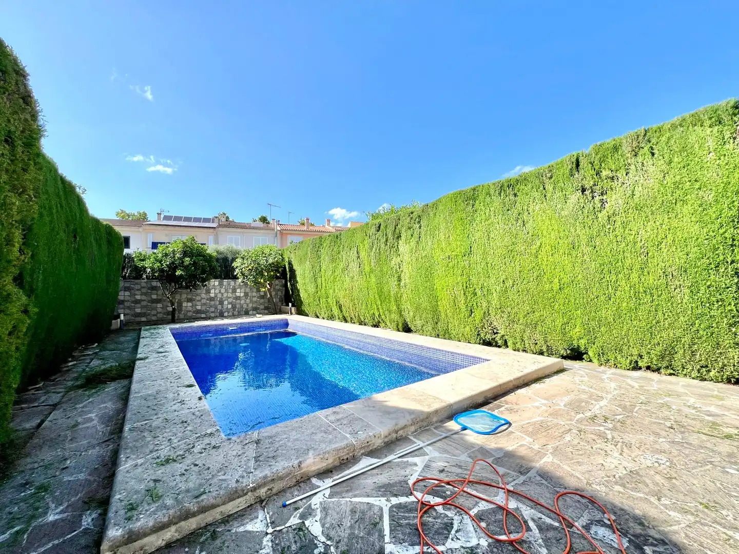 Piscina de Casa adosada en venda en  Palma de Mallorca amb Aire condicionat, Calefacció i Jardí privat