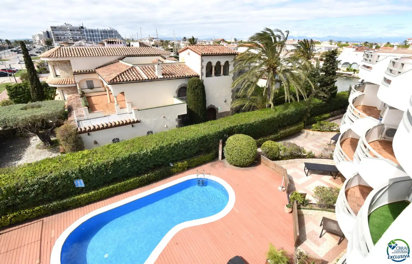 Piscina de Casa o chalet en venta en Empuriabrava con Aire acondicionado, Calefacción y Terraza