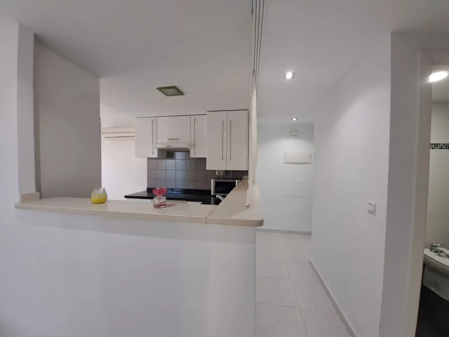 Cuina de Apartament en venda en Moncofa amb Aire condicionat, Terrassa i Moblat