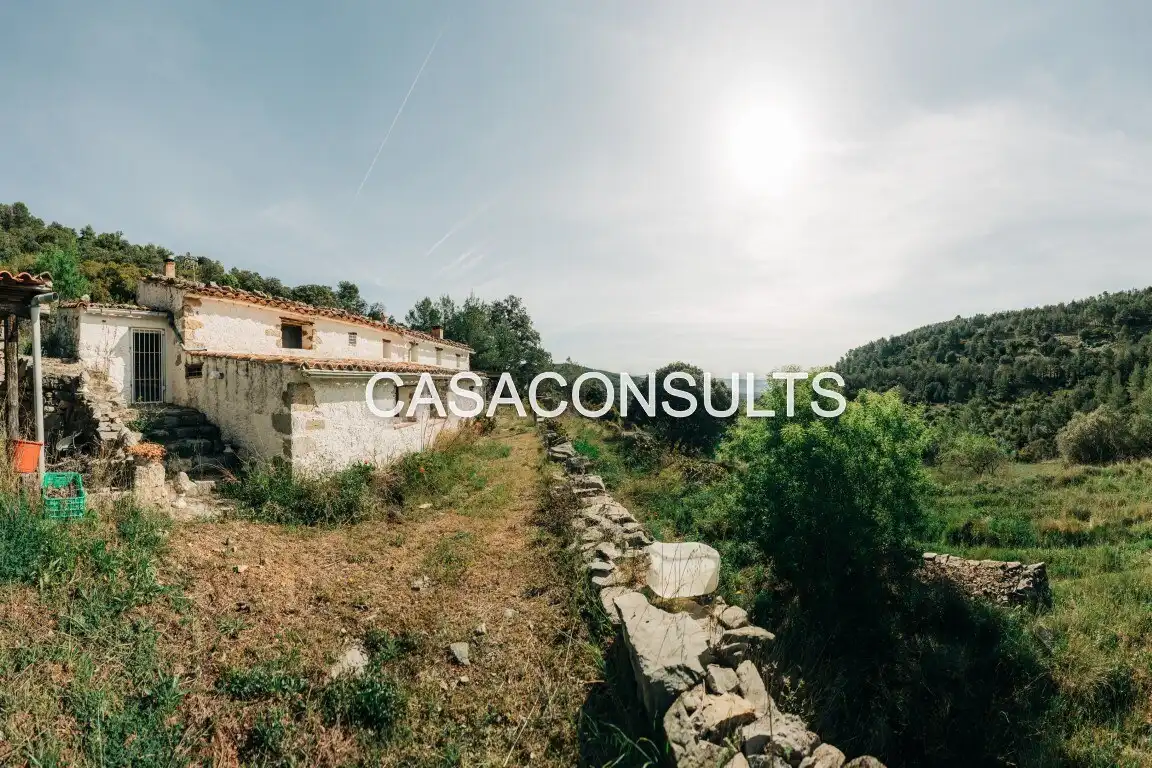 Casa rústica amb terrassa en venda a Atzeneta del Maestrat, imagen 3