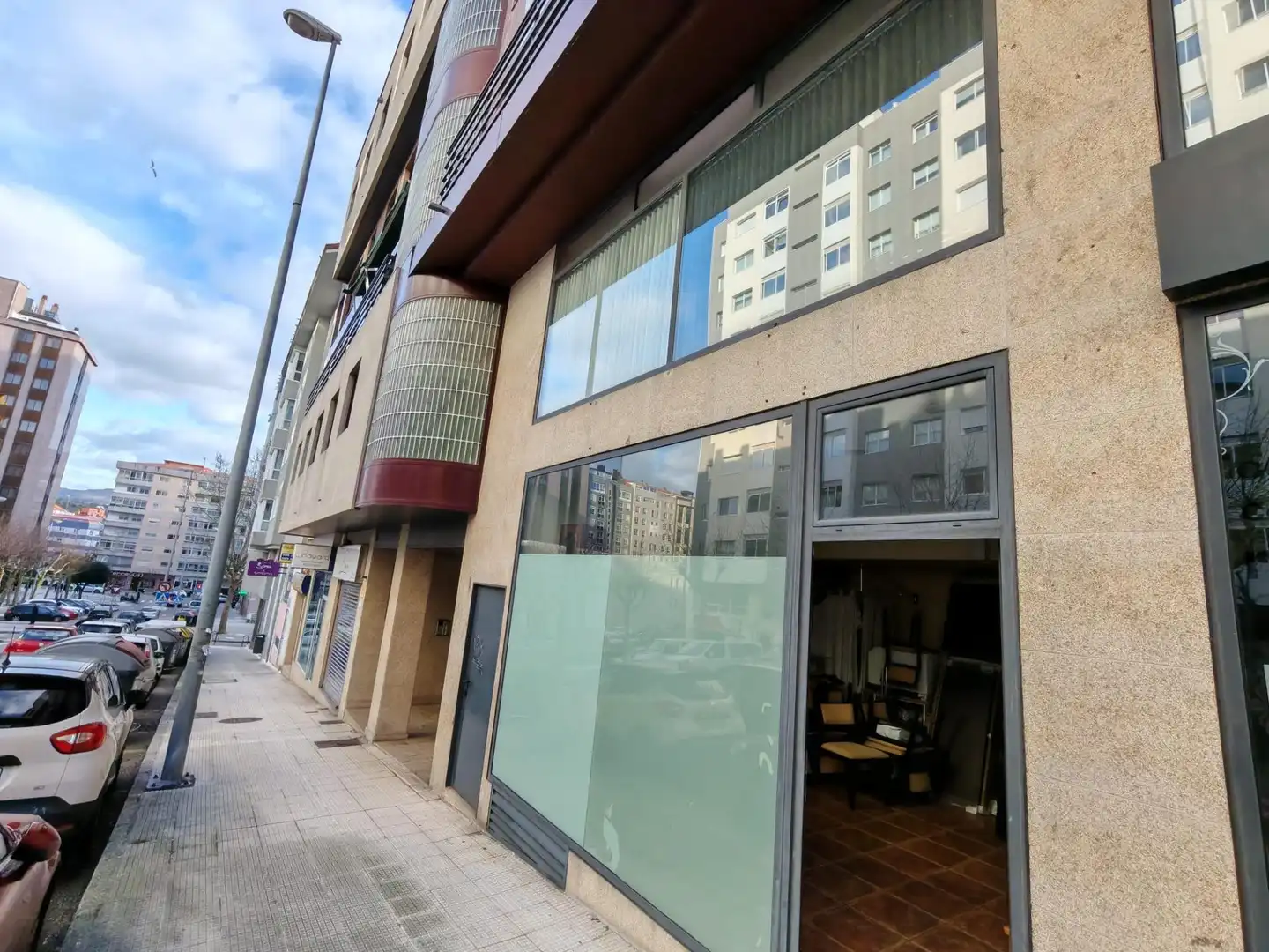 Local comercial en venta en Calle del Fotógrafo Xosé Gil, imagen 2