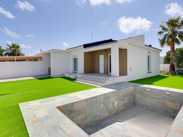 Villa à vendre à Zona Carrefour - Urbanizaciones