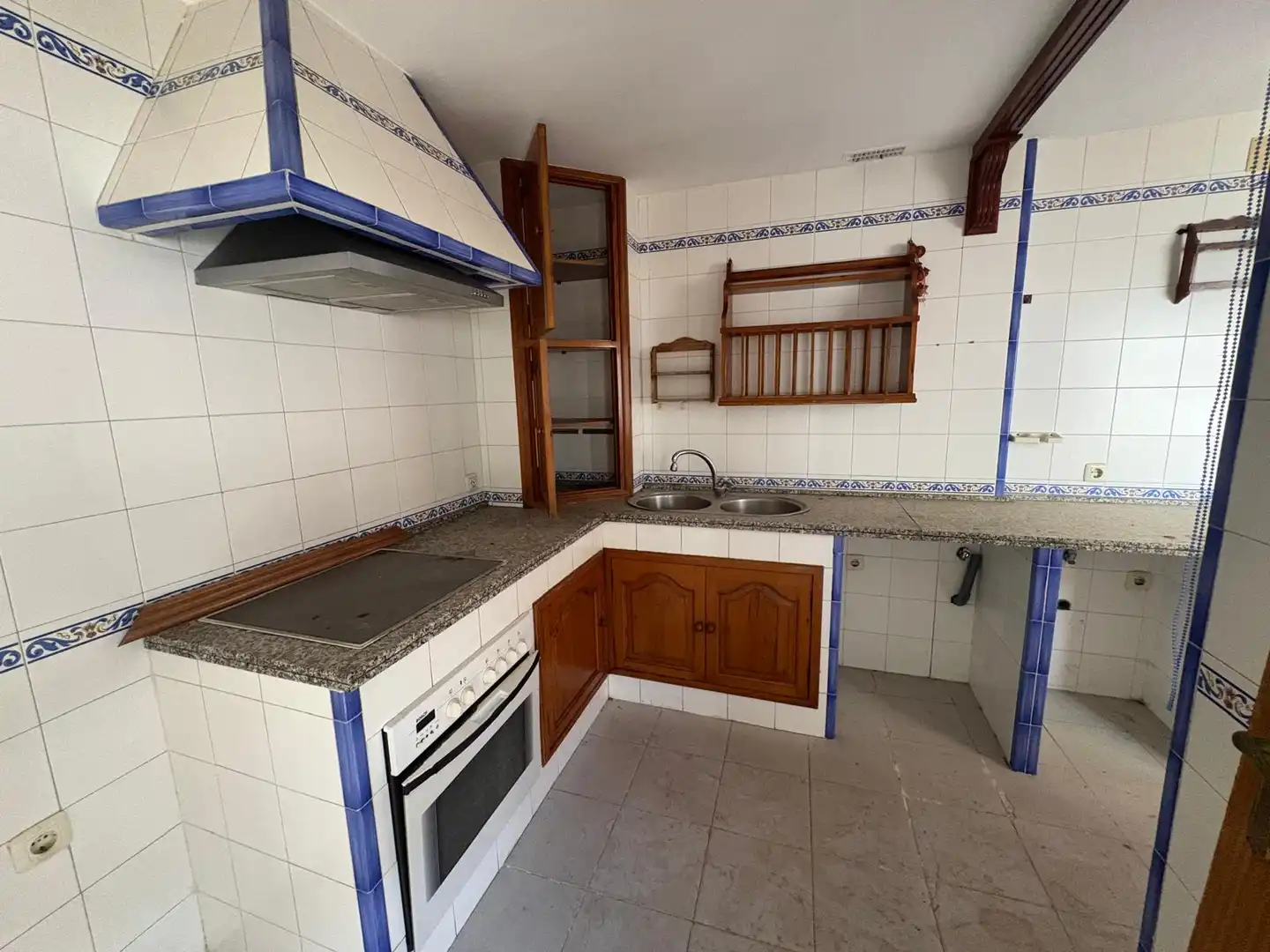 Kitchen of Detached homes for sale in Sevilla  with Storage room and Balcony